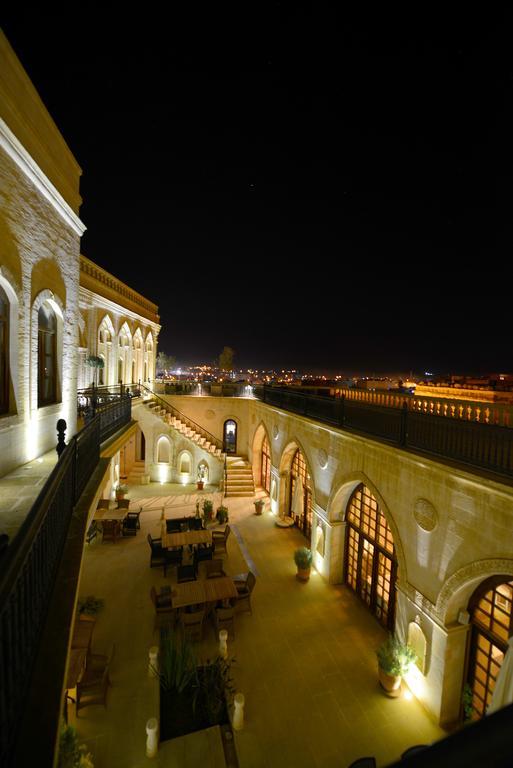 Shmayaa Hotel Midyat ภายนอก รูปภาพ